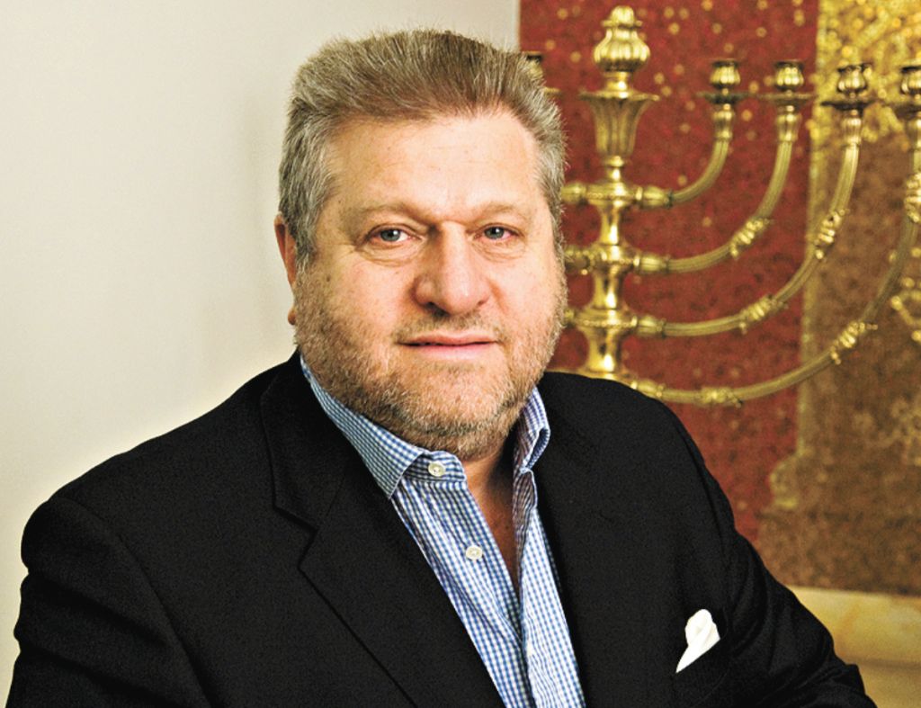 Rabbi returns more than £2.5 million to charities