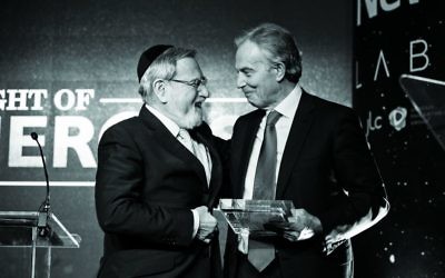 Lord Sacks with Tony Blair at Jewish News' Night of heroes in 2018.
