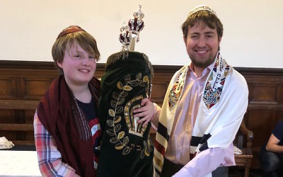 Esther Thorpe, left, identifies as non-binary and had a gender-neutral b’nei mitzvah ceremony with the help of student rabbi Gabriel Webber. (Courtesy of Miriam Taylor Thorpe)
