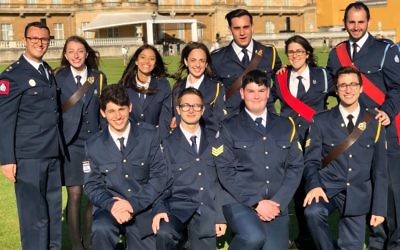 11 Jewish young leaders and volunteers who represented JLGB at Buckingham Palace at a ceremony in May