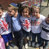 Sinai School pupils celebrate the Royal Wedding
