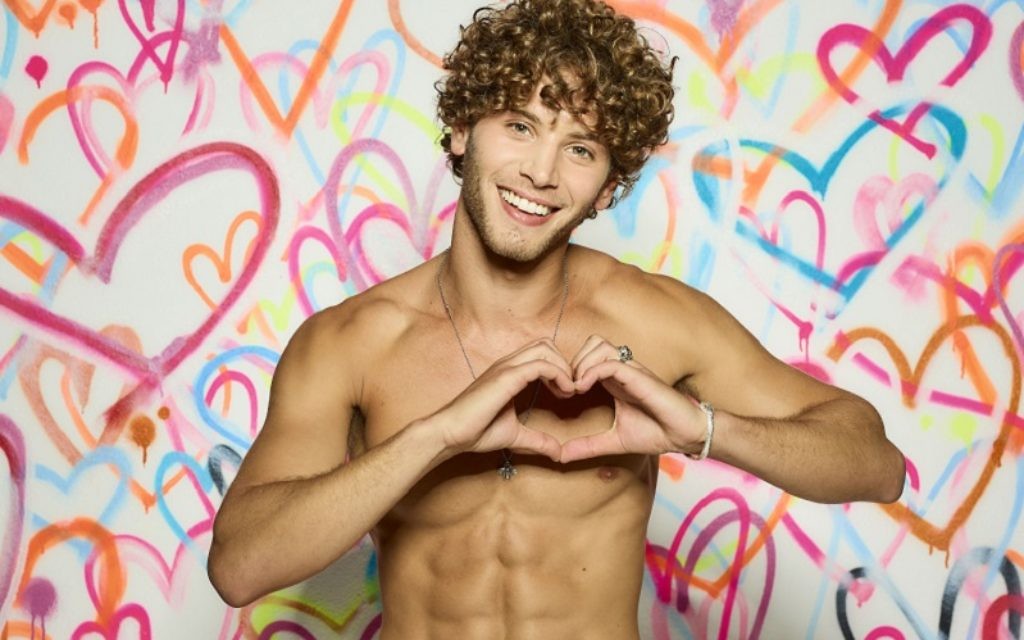 Former JFS pupil Eyal Booker, 22, is one of 11 contestants unveiled for the new series of ITV2's Love Island