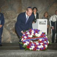 The Duke of Cambridge lays a wreath in the Hall of Remembrance, during a visit to the Yad Vashem Holocaust Memorial and Museum in Jerusalem, Israel

 Photo credit: Ian Vogler/Daily Mirror/PA Wire