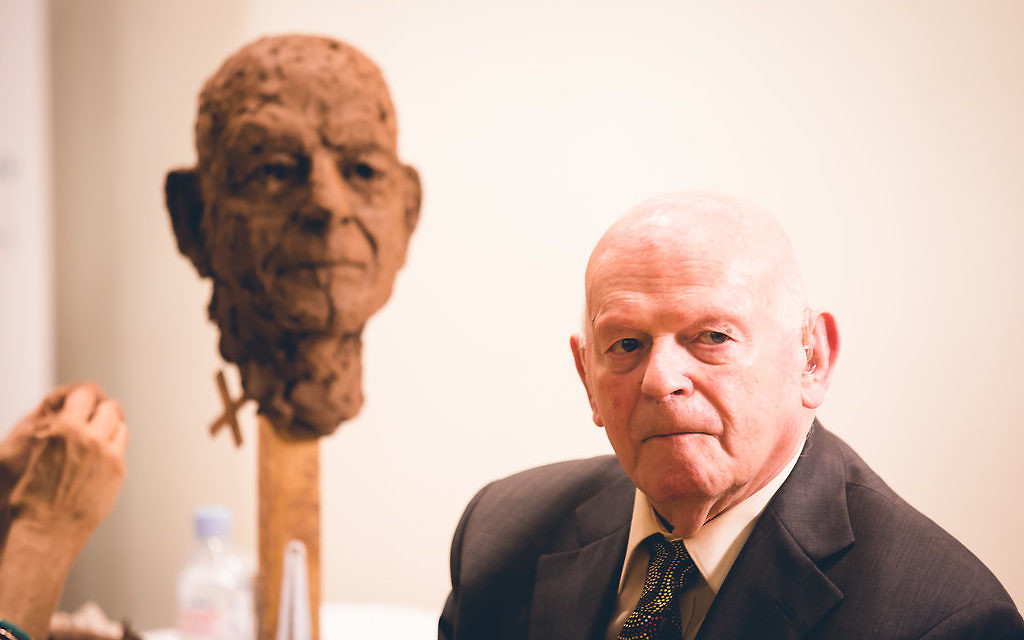 Sir Ben Helfgott with his sculpture 

Credit: Yad Vashem UK