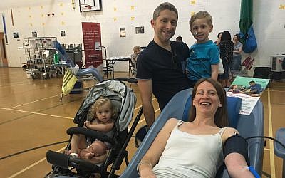 Jake Cohen, aged four, with his sister and parents at Joely Bear’s 71st Blood Donor Session