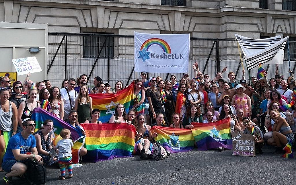 KeshetUK led the delegation of more than 150 people, which also included West London Synagogue, Gay Jews In London and Parents of Jewish Gays and Lesbians