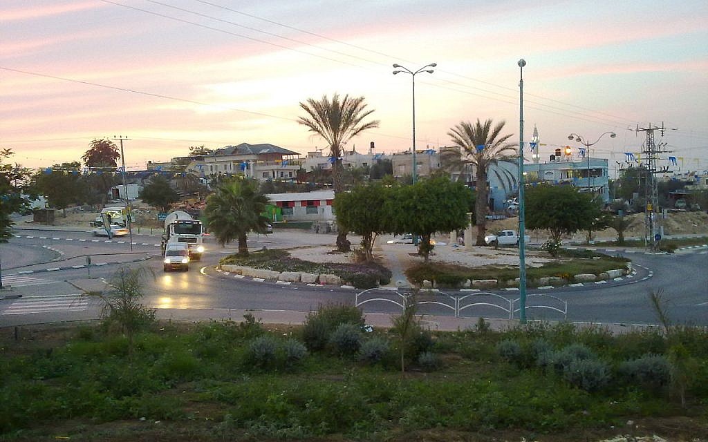 Rahat, the largest Bedouin city in the Negev