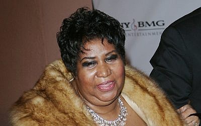 Aretha Franklin arriving at the Sony BMG Grammy party at the Beverly Hills Hotel, Los Angeles. Photo credit: Ian West/PA Wire
