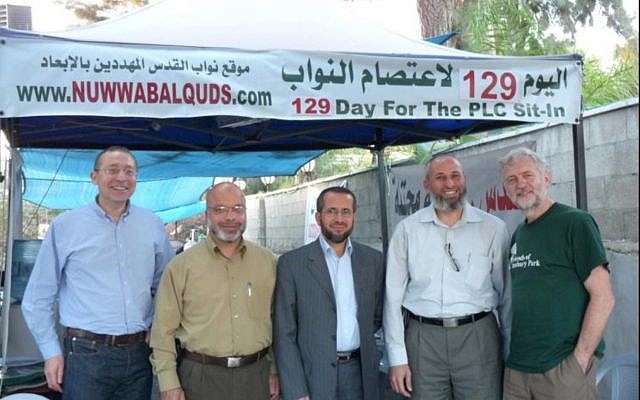 UK Labour leader Jeremy Corbyn (right) pictured in Jerusalem alongside Labour MP Andrew Slaughter (left), and Hamas officials Ahmad Attoun, Khaled Abu-Arafah, and Muhammad Totah. Credit: i24News.