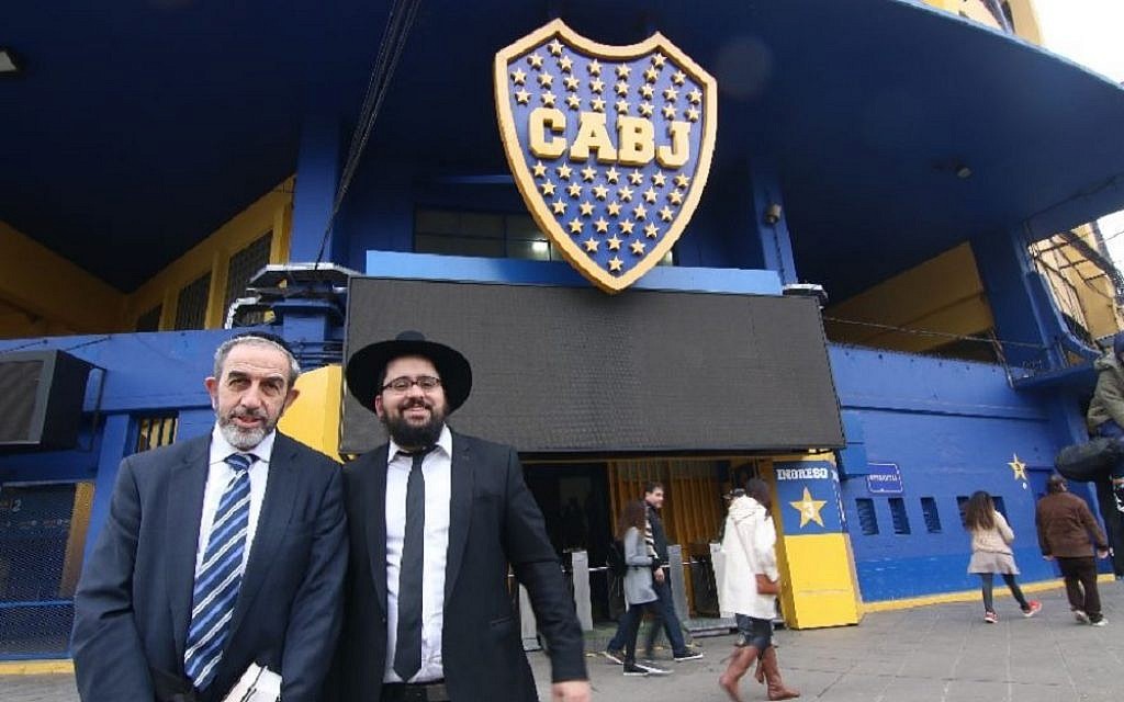 The Bocasher kosher food stand at Boca Jewniors' Bombonera stadium. Pictured: Rabbi David Oppenheimer (r) Rabbi Shneor “Uri” Mizrahi. Picture: Chabad-Lubavitch La Boca