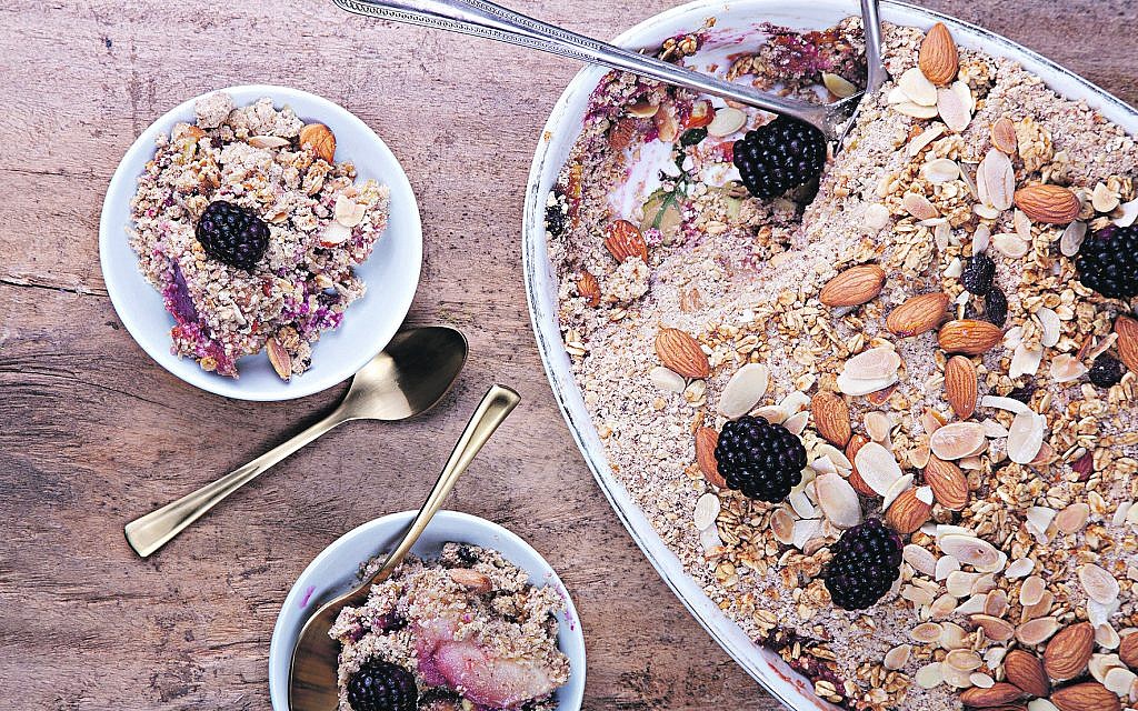 Crunchy nut apple crumble with blackberry