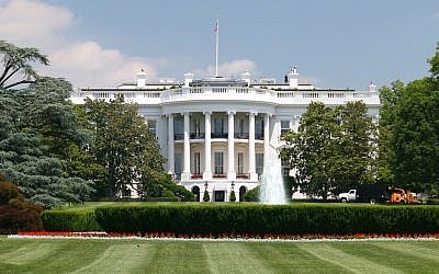 Washington D.C's famous White House building