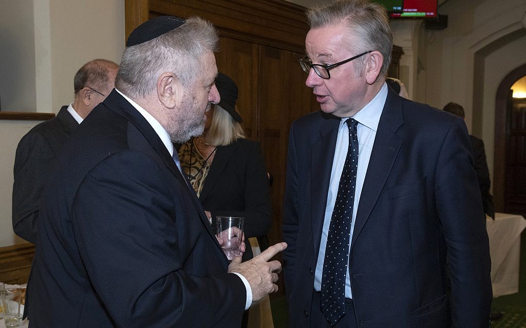 Rabbi Barry Marcus with Michael Gove MP

credit: Graham Chweidan