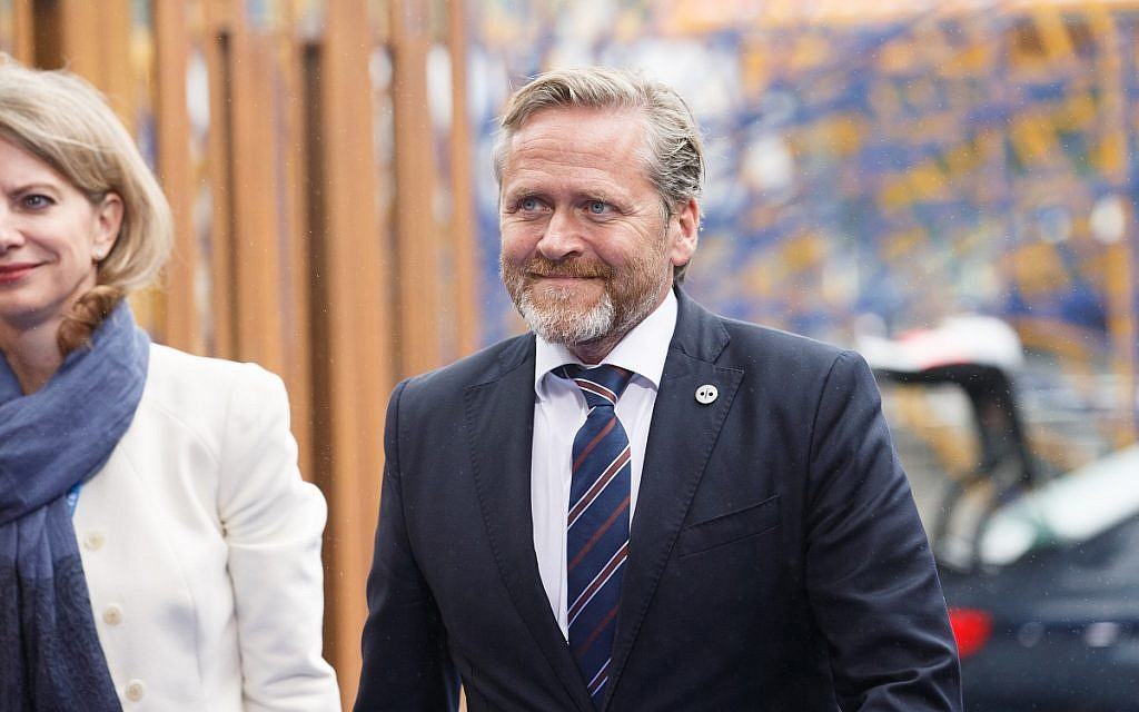 Anders Samuelsen

( Wikimedia Commons - Source; Raul Mee - https://www.flickr.com/photos/eu2017ee/36685969800/)