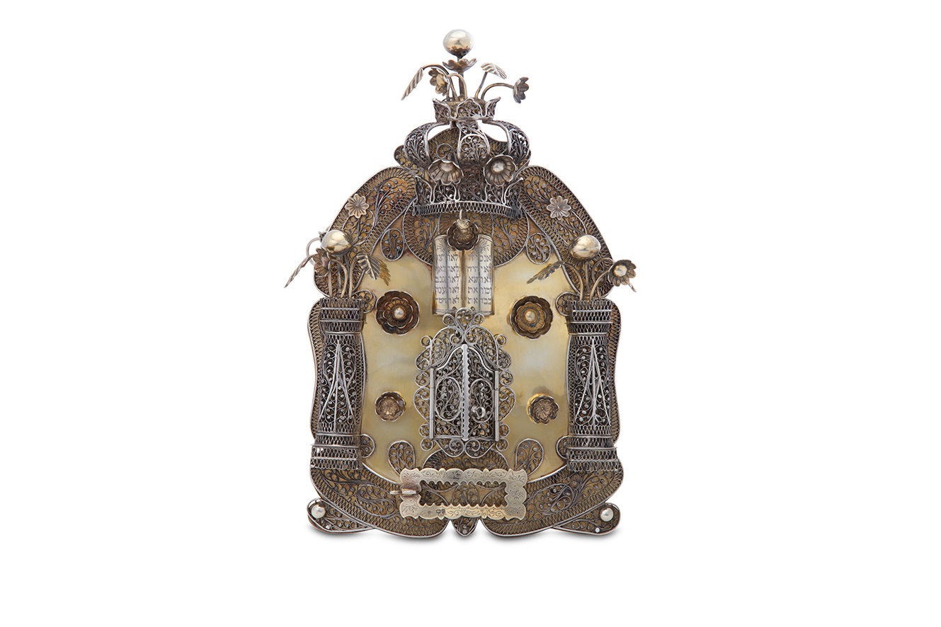 Torah breast plate