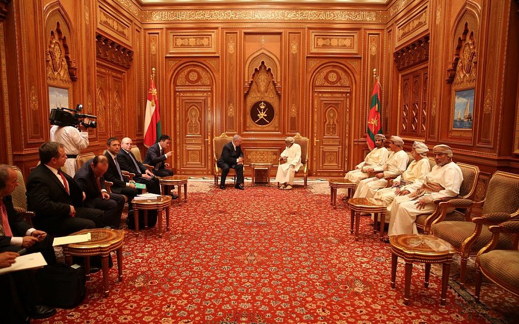 Prime Minister Benjamin Netanyahu  on an official diplomatic visit to Oman where he met with Sultan Qaboos bin Said.