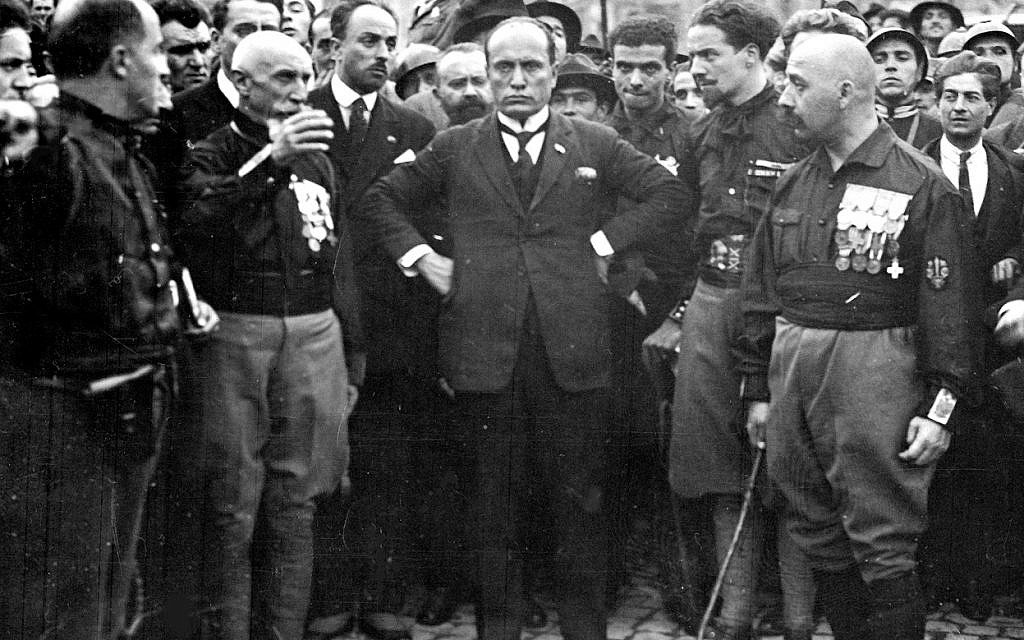 Mussolini and the Quadrumviri during the March on Rome in 1922. Credit: Wikimedia Commons (Original image: http://i1201.photobucket.com/albums/bb352/Dimesius/COM02/w10_21028037.jpg.html)