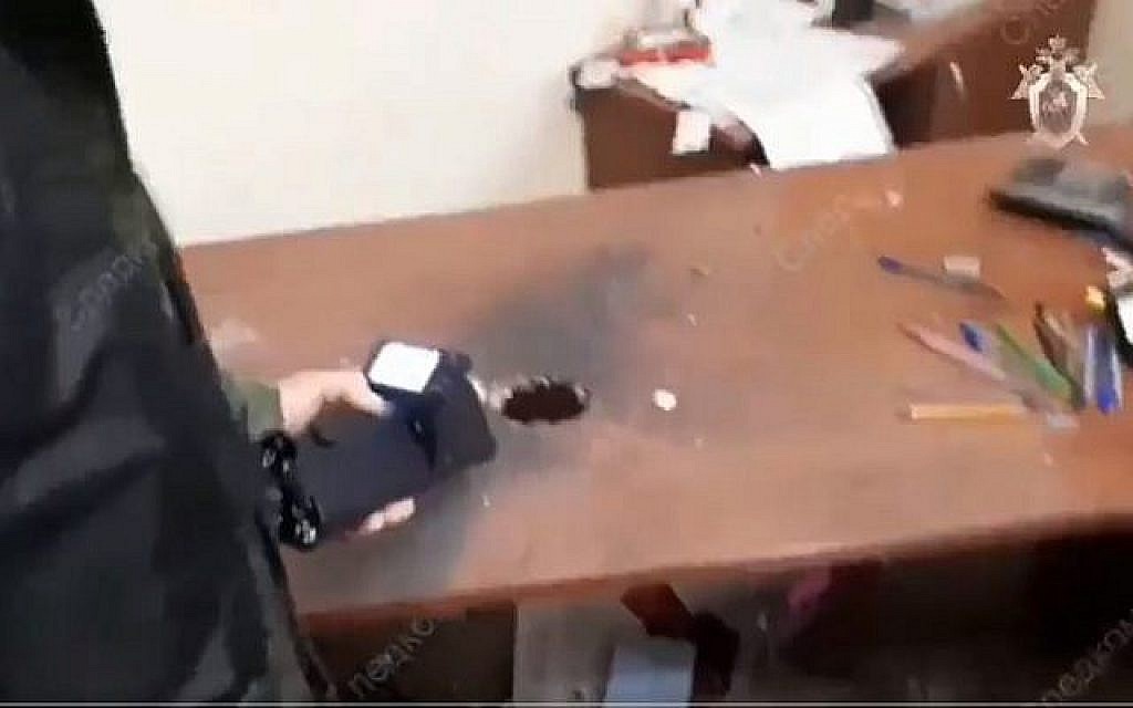 The aftermath of a bomb delivered to the office of Mikhail Skoblionok in Kazar, Tatarstan on October 15, 2018. (screen capture Twitter)
