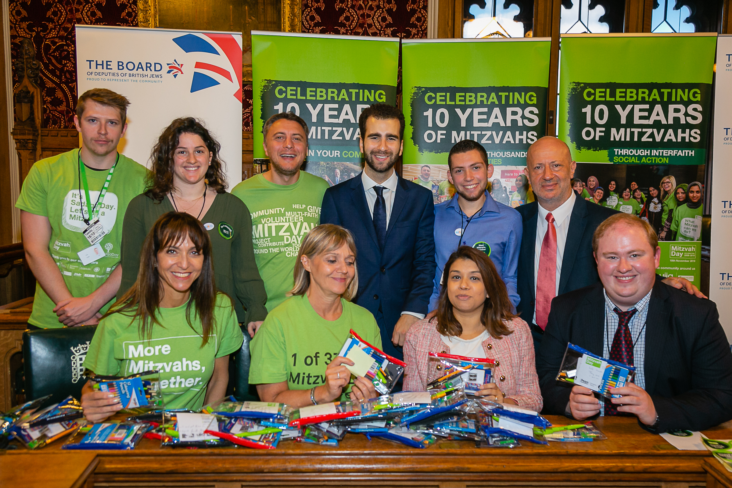 Mitzvah Day volunteers are joined by MPs, the Board and APPG on British Jews in parliament. Photo credit: Yakir Zur