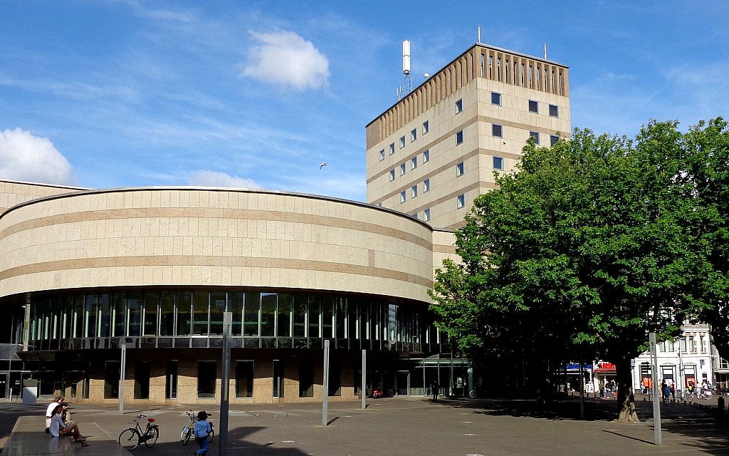 House of representatives in the Hague, Netherlands. Source: Wikimedia  Commons.  Credit: João Pimentel Ferreira