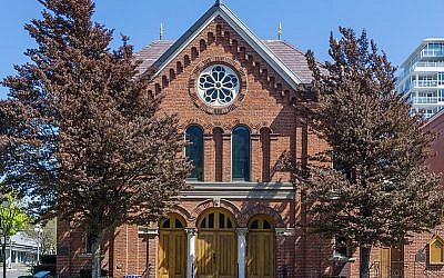 Congregation Emmanu-El Synagogue (1863) in Victoria, British Columbia, the oldest Synagogue in Canada still in use, and the oldest on the West Coast of North America. Source: Wikimedia Commons. Credit: Michal Klajban (Hikinisgood.com)