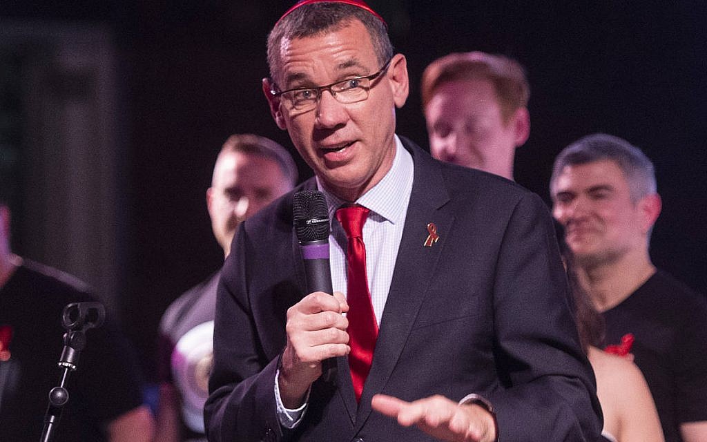 Mark Regev at the West London Synagogue's World's Aids Day concert. Photo credit: Elliott Franks