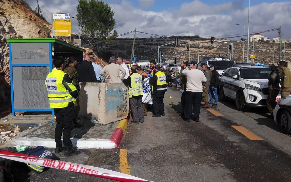 West Bank shooting attack which killed two. Medics and emergency workers at the scene: 
Photos courtesy Eliyahu Dahari/ZAKA