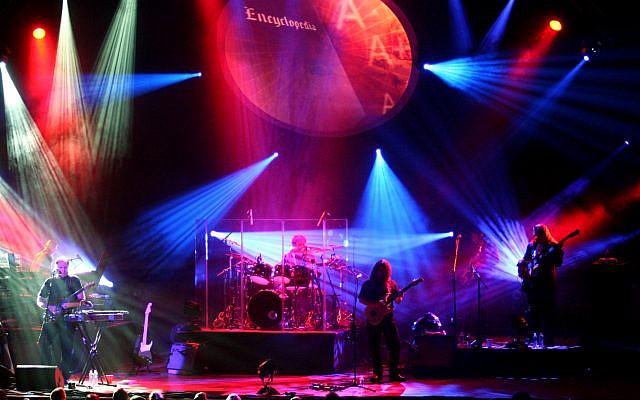 UK Pink Floyd Experience has decided that it will tour Israel after all