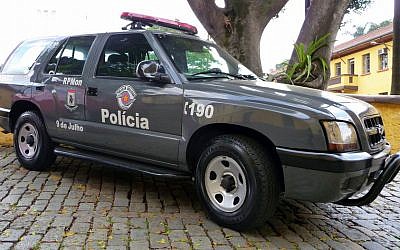 Brazillian police car. Source: Wikimedia Commons. Author: Fernando Cesar Nox;