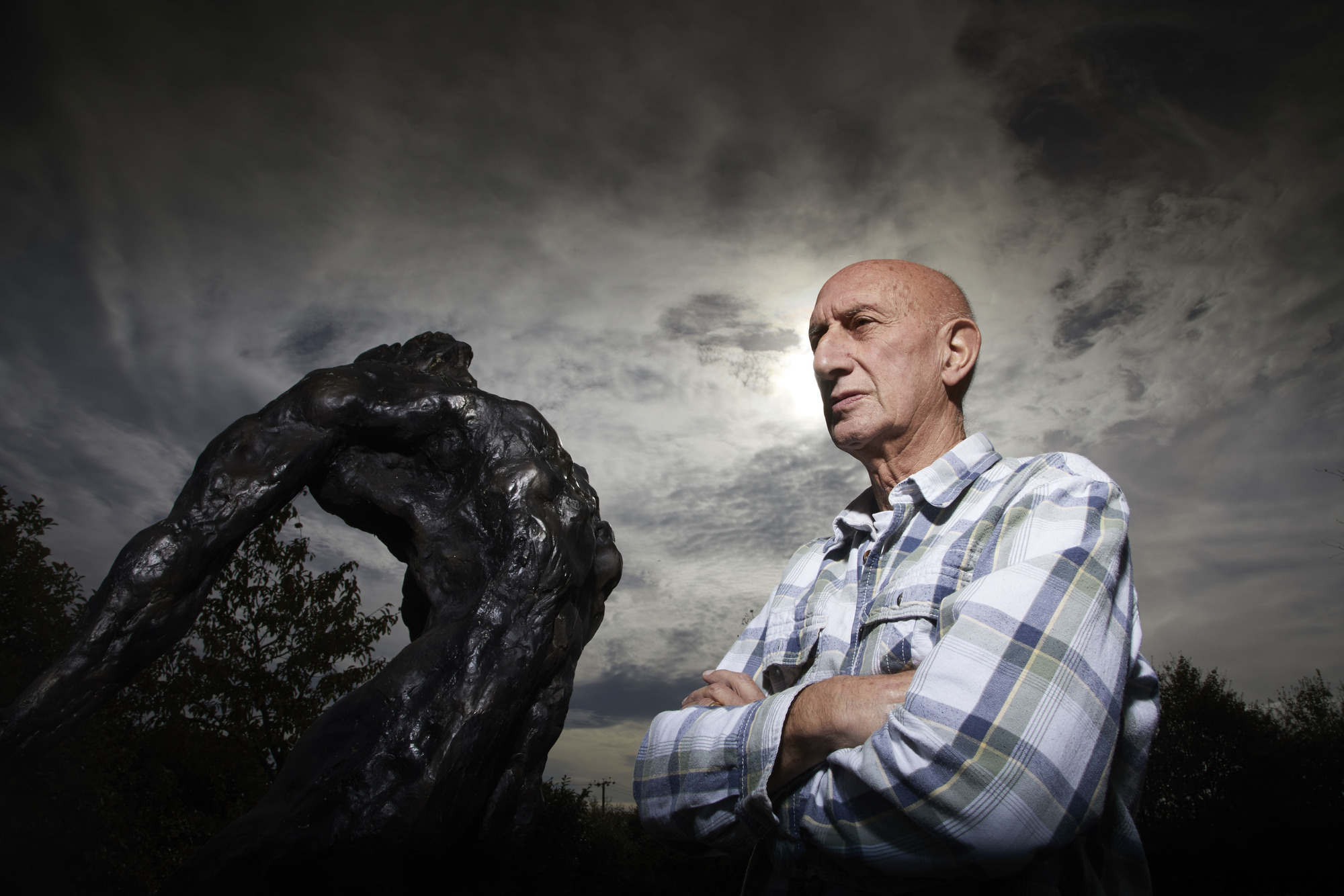 The Last Survivors - Maurice Blik with one of his sculptures - ((C) Minnow Films Ltd - Photographer: Richard Ansett)