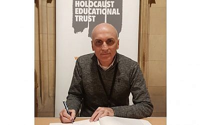 Chris Williamson MP singing the book of commitment