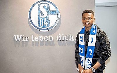 Rabbi Matondo signing for Schalke