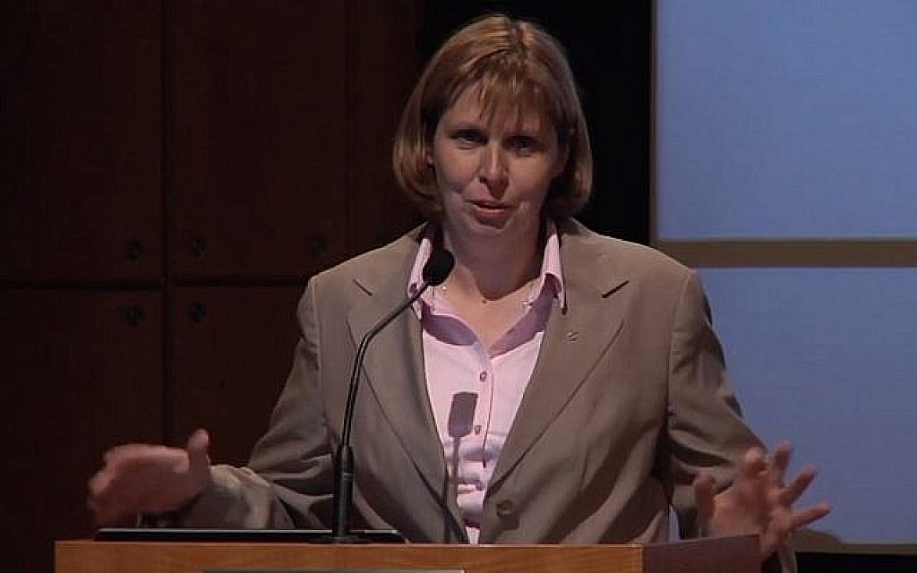 Monika Krawczyk (YouTube screenshot)