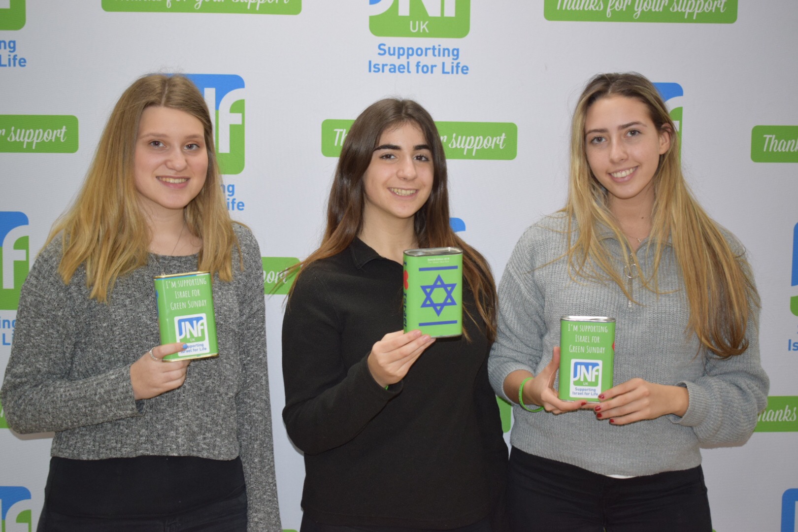 Volunteers help fundraise for JNF UK's Green Sunday initiative.