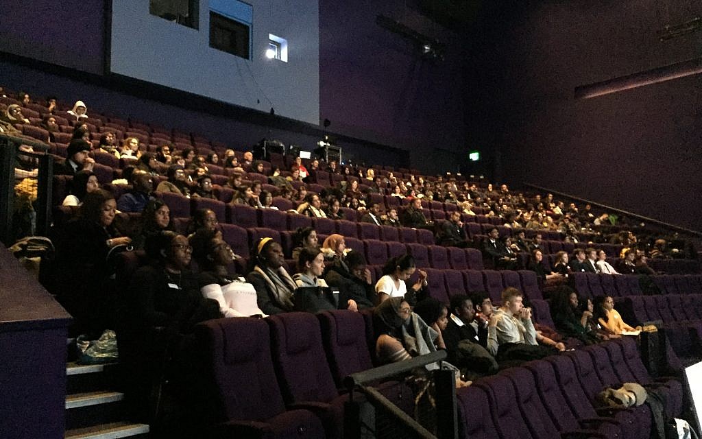 Students listen to a presentation by an Israeli scientist from Technion