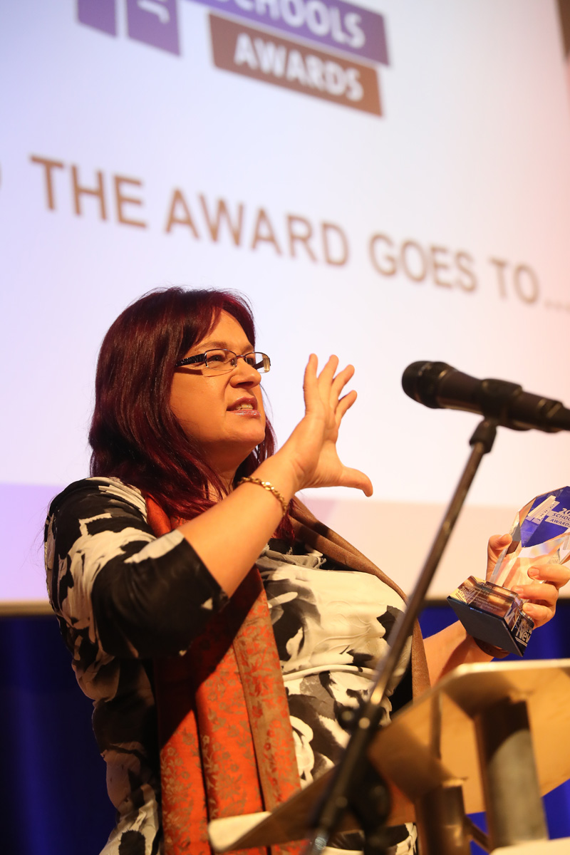 Ms Cath Davies of Broughton Jewish Cassel Fox Primary School wins the award for Israel Education in a Primary . (Marc Morris Photography)