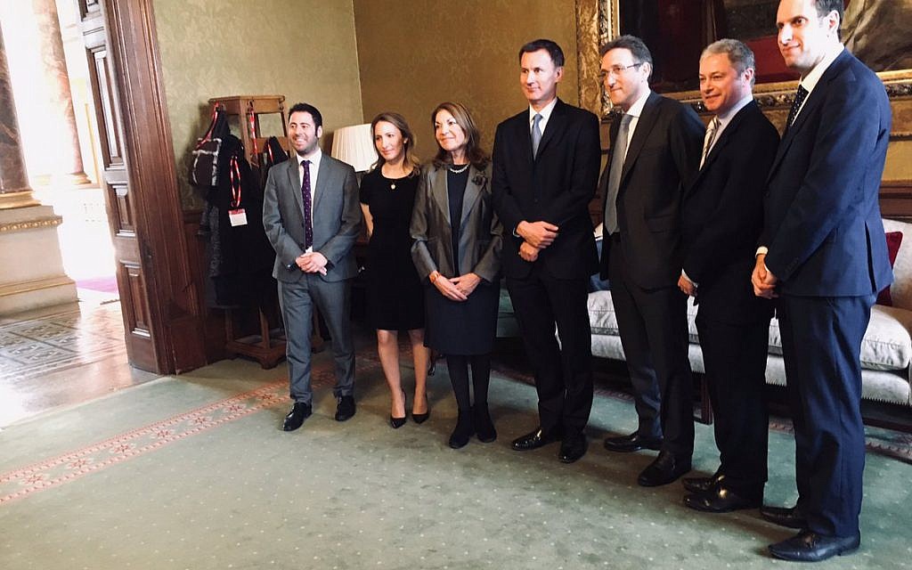 Board of Deputies and Jewish Leadership Council officials meet with Jeremy Hunt
