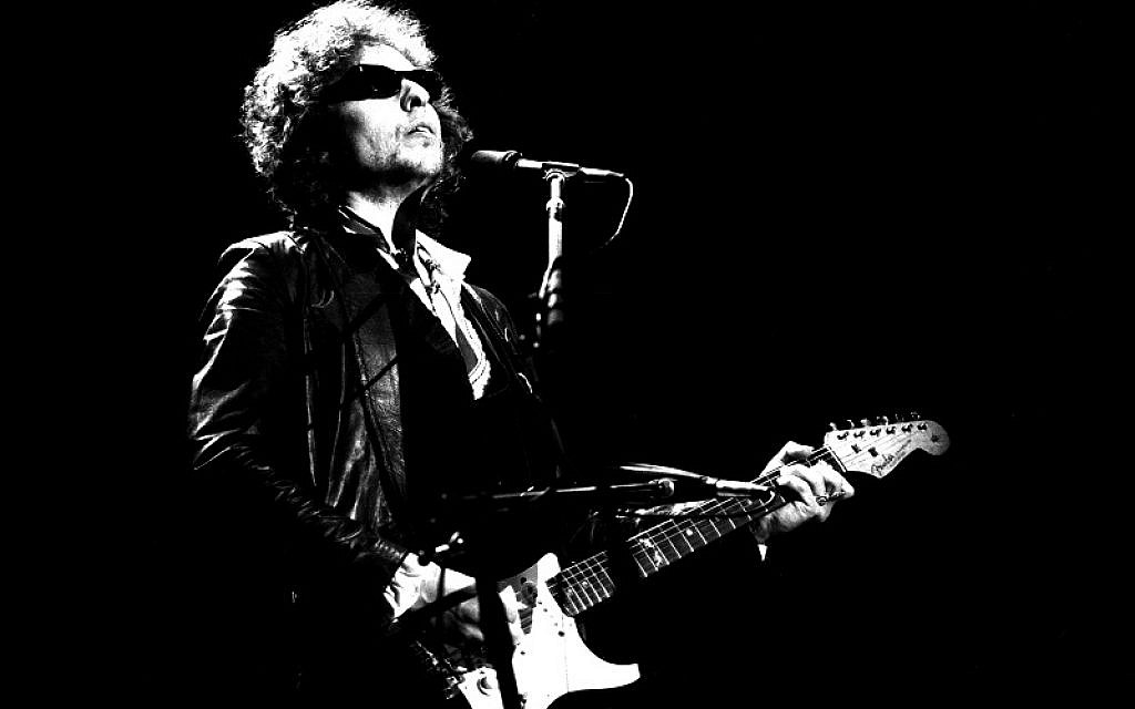 Bob Dylan in concert in 1978. Credit: Danny Clifford.