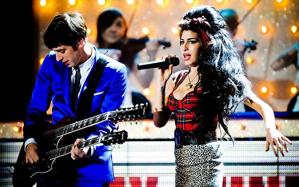 Amy Winehouse and Mark Ronson, 2008. Credit: Danny Clifford