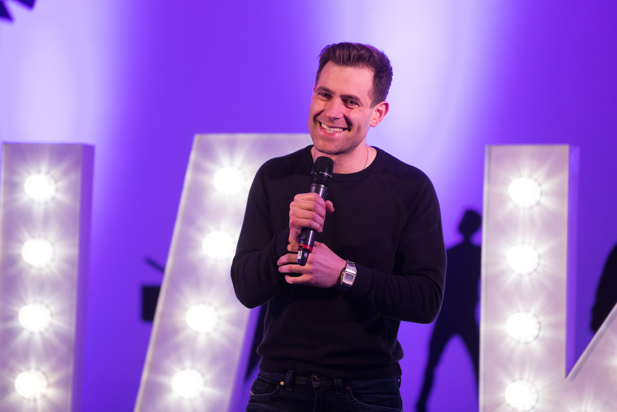 Simon Brodkin  Jokes for Jake at Elstree Studios.  (Credit: Blake Ezra Photography Ltd)