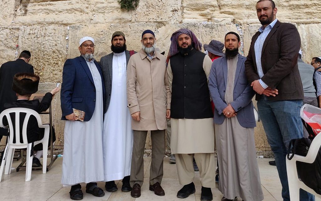 British Muslim leaders on the Journey2Jerusalem delegation at the Western Wall