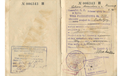 Sample visa issued by consul Konstanty Rokicki in Riga, 1935, and used for transiting to British Palestine. (Wikipedia/Huddyhuddy)
