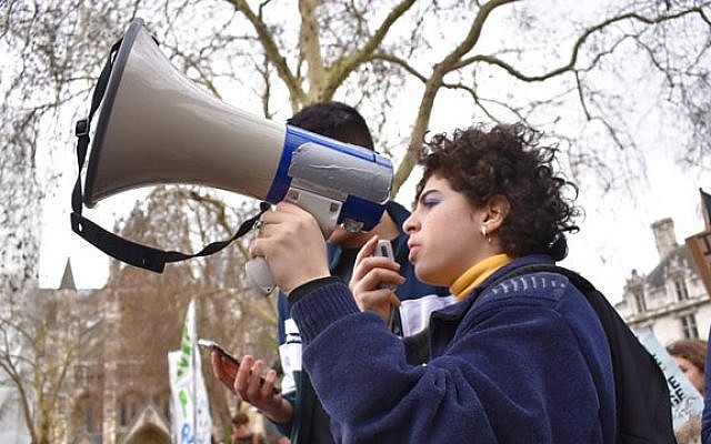 Noga Levy-Raporport helps lead a youth protest movement against climate change