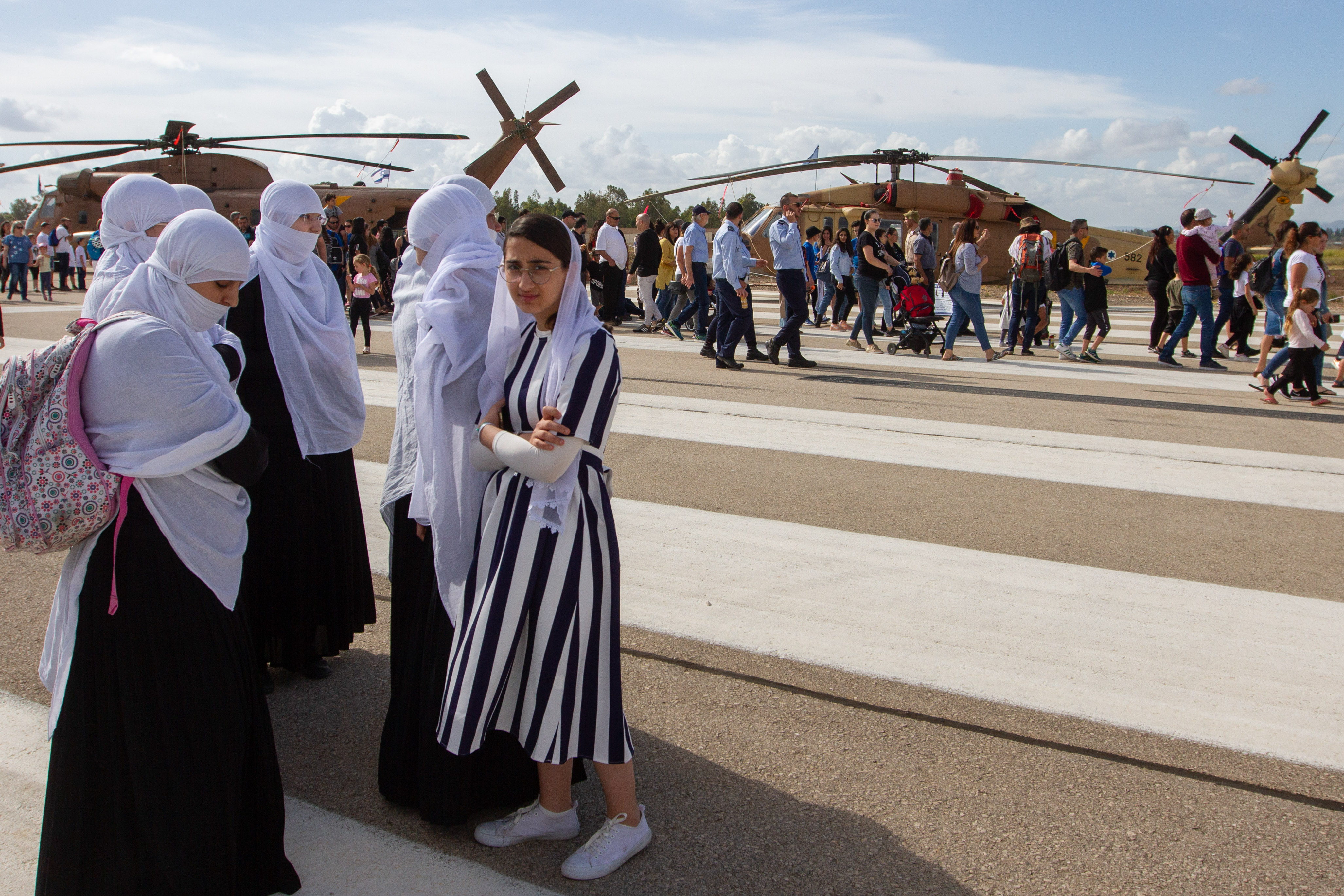 Israeli families at the Israel Air Force show at the Ramat David base in northern Israel at the 71st Independence Day celebration near Kiryat Shmona, May 9, 2019. Photo: JINIPIX