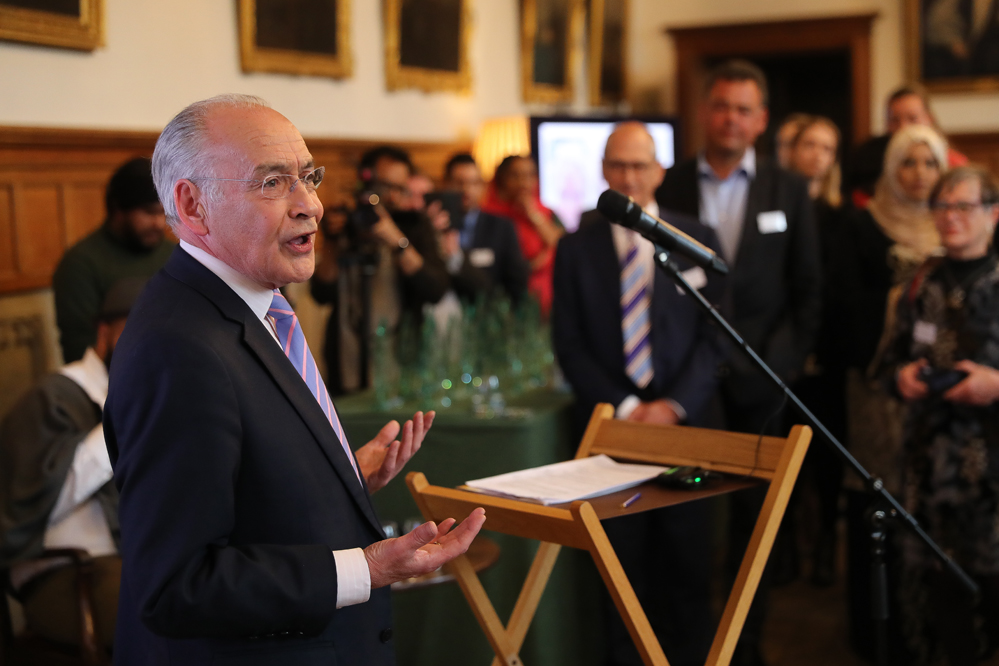 Alastair Stewart opening proceedings at the Interfaith reception (Marc Morris Photography)