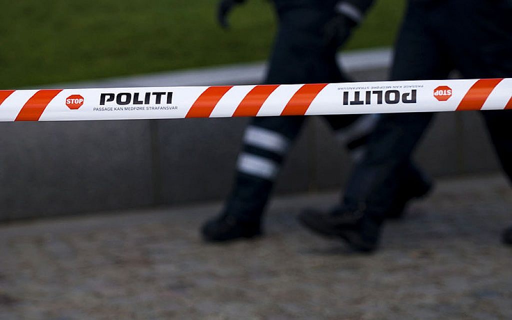 Police line/caution tape placed by Danish police (WPCOM/Heb)