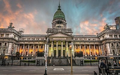 Palace of the Argentine National Congress

(Wikipedia/GameOfLight_)