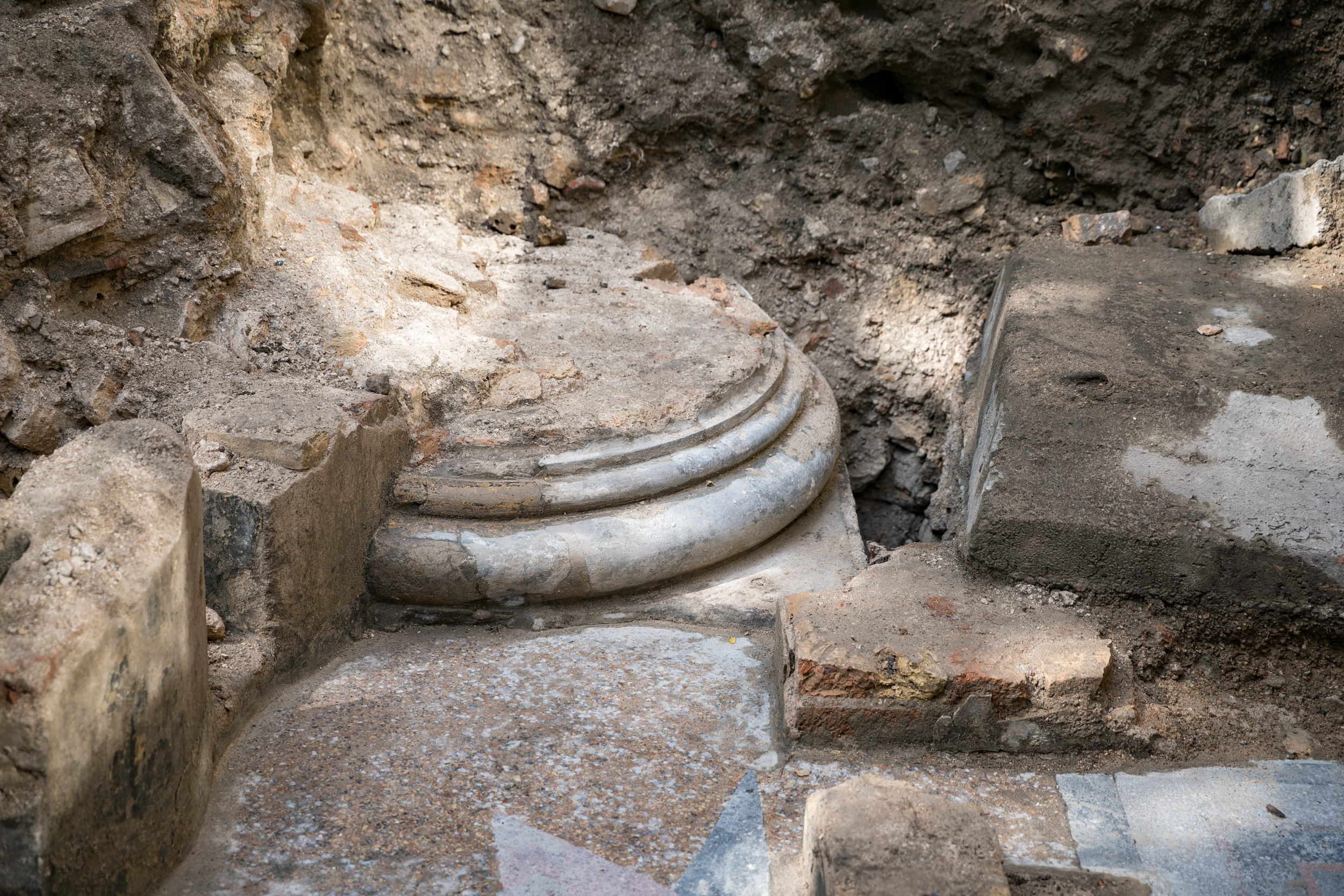While excavating the premises of the Great Synagogue of Vilna in Vilnius Old Town, archaeologists have unveiled two out of four pillars that were surrounding the pulpit  (Credit: Vilnius City Municipality.)