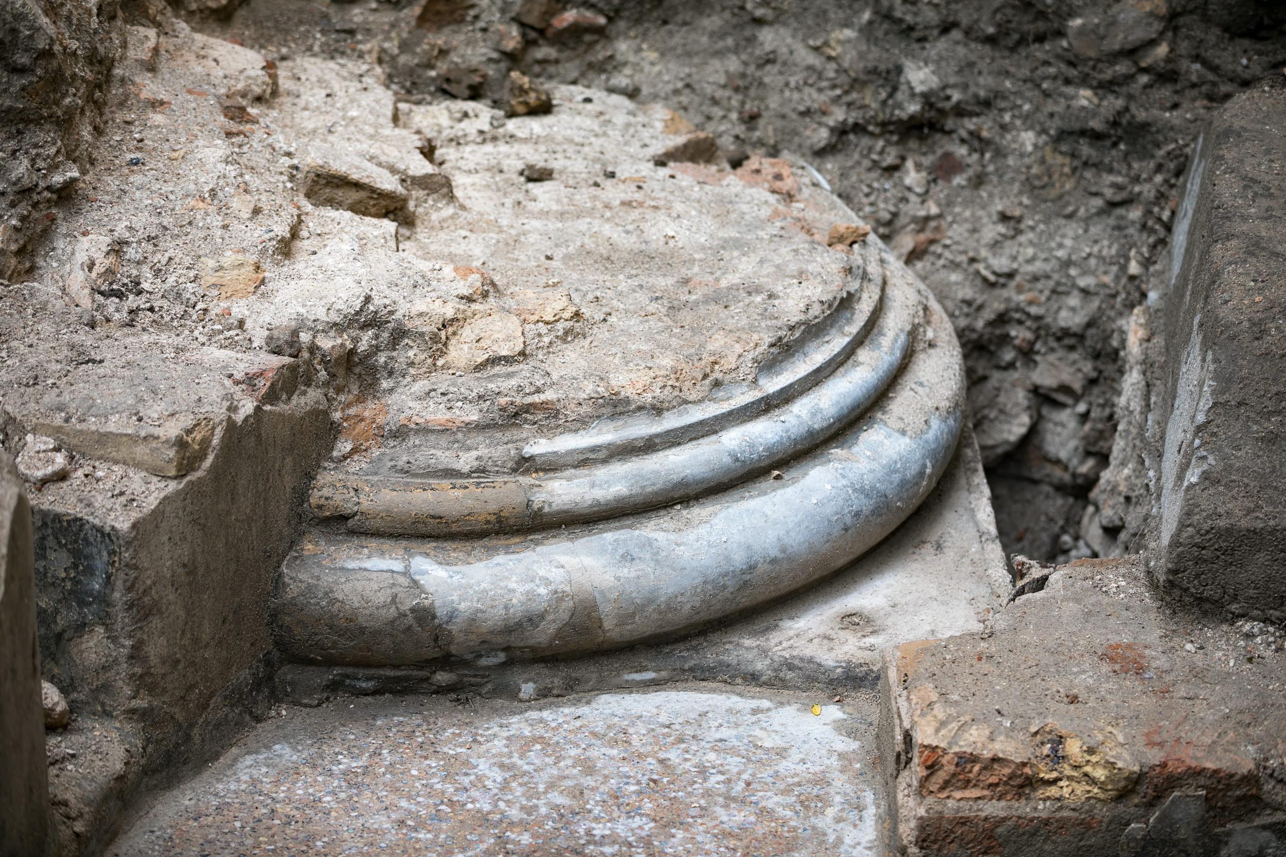 While excavating the premises of the Great Synagogue of Vilna in Vilnius Old Town, archaeologists have unveiled two out of four pillars that were surrounding the pulpit  (Credit: Vilnius City Municipality.)