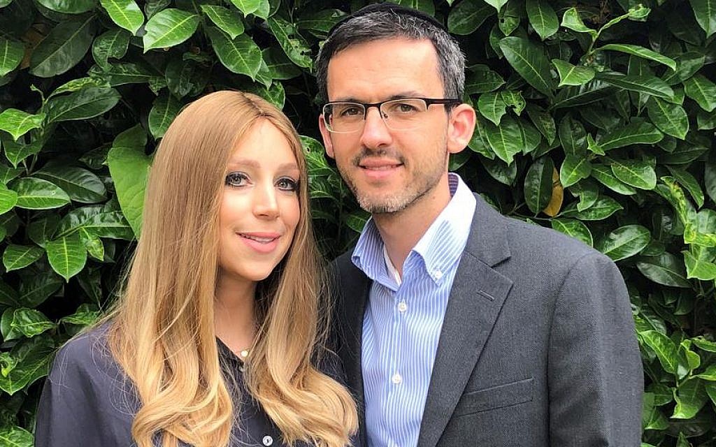 Rabbi and Rebbetzen Portnoy previously served Loughton Federation Synagogue